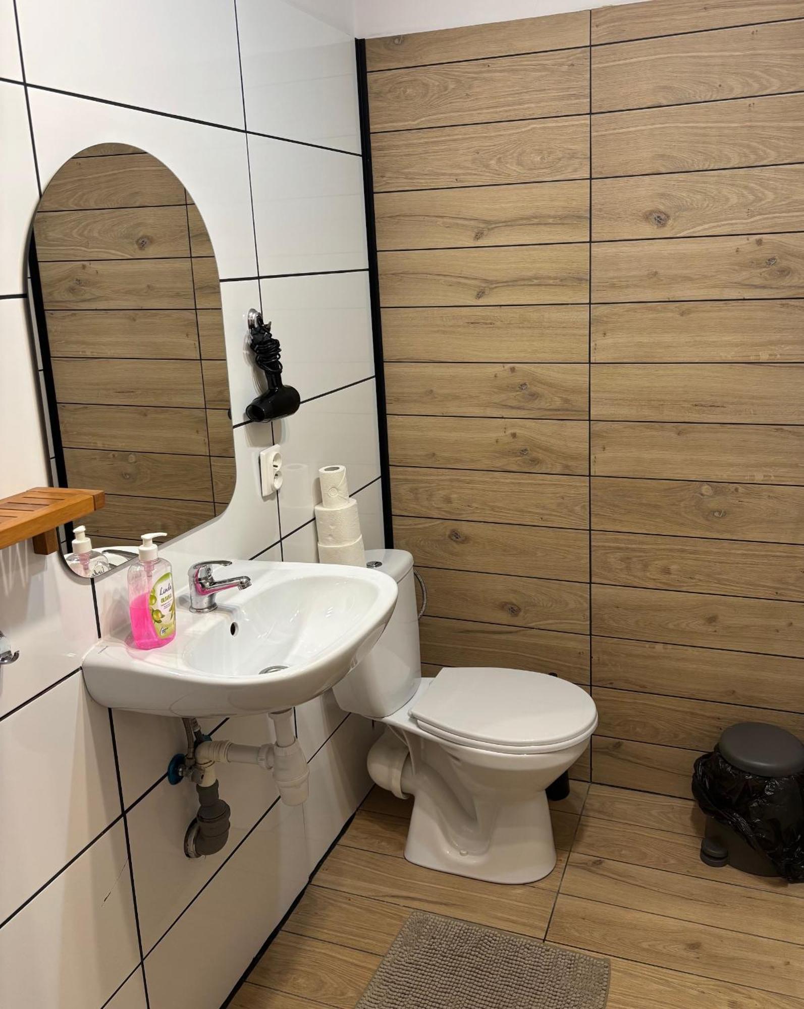 Holdek Apartamenty Pulaskiego Katoviçe Dış mekan fotoğraf
